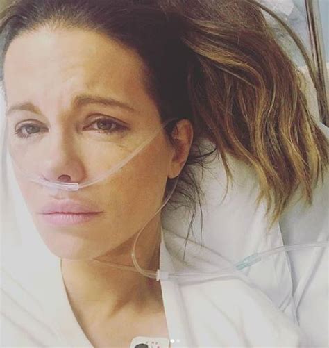 Kate Beckinsale Hospitalised With Ruptured Ovarian Cyst Fashion Advice