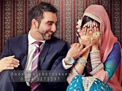 Pakistani Bride And Groom Photo Shoot Pakistani Wedding Poses Indian