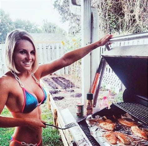 These Gals With Bbq Will Make You Drool 52 Pics