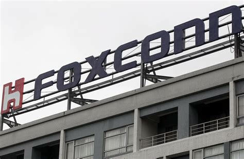 Foxconn Has Plans To Build Massive 7 Billion Factory In The Us