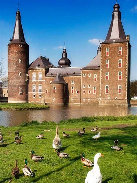 Kom alles te weten over waterkasteel hoensbroek! Kasteel Hoensbroek
