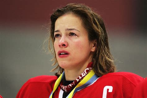 Cassie Campbell Pascall Is The First Woman To Serve On The Hhof Selection Committee Pension