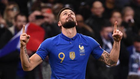 Giroud to leave in january. Olivier Giroud : Champion du monde de football et ...