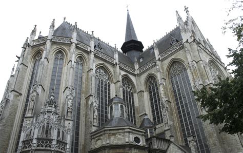Église Notre Dame Du Sablon De Bruxelles — Oraedes