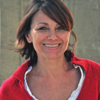 Arash and helena — broken angel 03:13. Helena Kozáková a Karolína Mitášová | | ART GALLERY ...