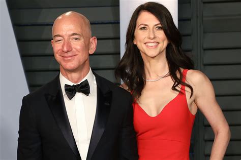 Amazon Jeff Bezos Ex Wife Mackenzie Scott Marries Science School Images And Photos Finder