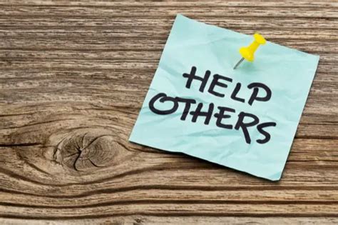 5 Reasons To Dedicate Your Time To Helping Others