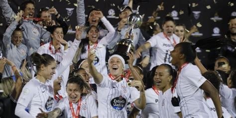 Banco santander anunció este miércoles que será patrocinador de la conmebol libertadores, la competición femenina más prestigiosa de latinoamérica. Corinthians bate a Ferroviária e é campeão da Libertadores Feminina - Confederação Brasileira de ...