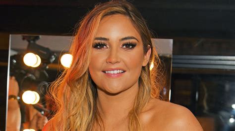Jacqueline Jossa Calls For More Curvy Girls On Love Island In
