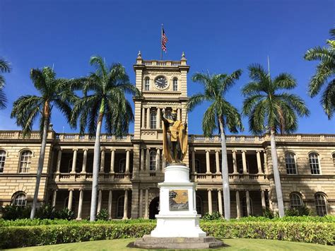 The 10 Best Honolulu Sights And Historical Landmarks To Visit 2023