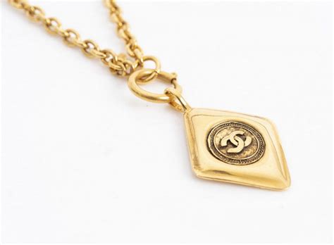 Chanel Gold Cc Diamond Pendant Necklace In Box Pendantslockets