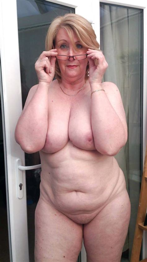Older Busty Amateurs Showing Off Their Naked Bodies