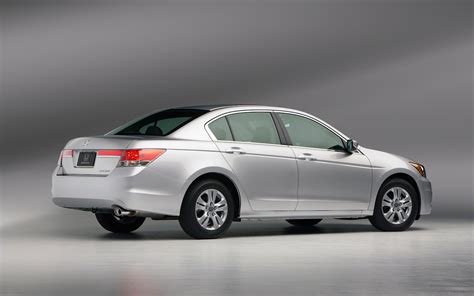2011 Honda Accord Reviews Research Accord Prices And Specs Motortrend