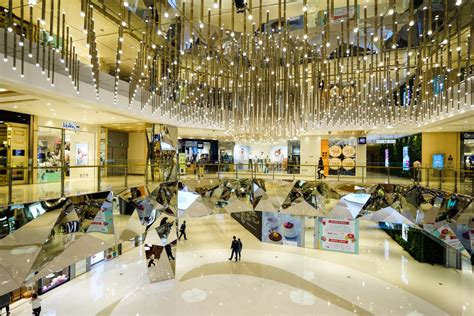 Located at jalan datuk patinggi ahmad zaidi adruce, formely known as jalan kereta api, it was opened in april 2018. Report: China Continues to Dominate Global Shopping Mall ...