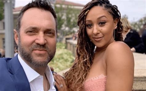 The Truth About Tamera Mowry And Adam Housleys Marriage Real Reality Gossip
