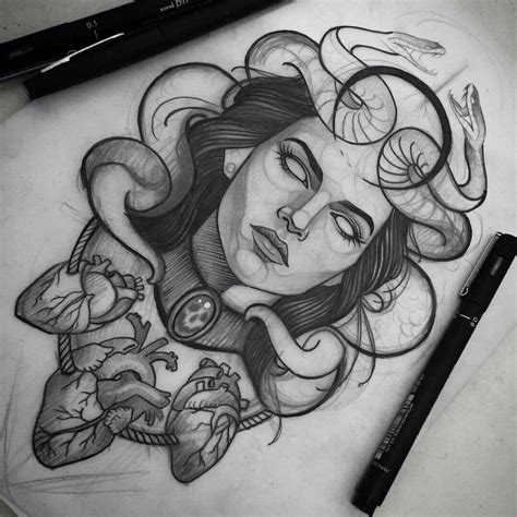 Stylish medusa tattoo on thigh image. Pin by Sara García on TATTOO | Medusa tattoo, Tattoos ...