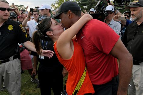 Tiger Woods Seals Momentous Victory With Kiss From Girlfriend Erica Herman