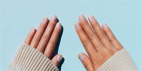 Peeling Nails Causes And Prevention According To Doctors