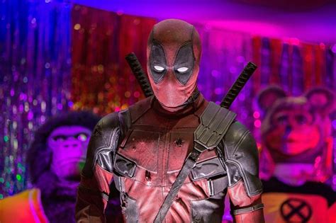Here's some hilarious memes comparing the two. 'Avengers' Directors Believe Deadpool and X-Men Will Join ...