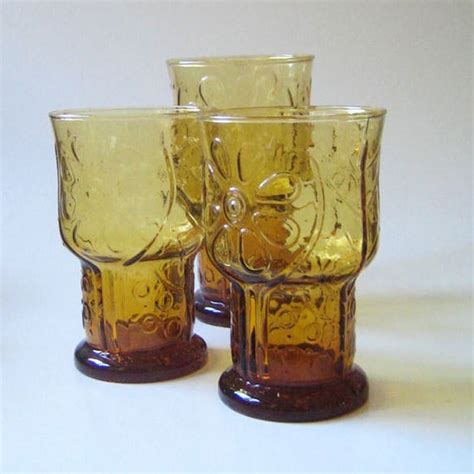 Libbey Country Garden Set Of 3 Amber Drinking Glasses