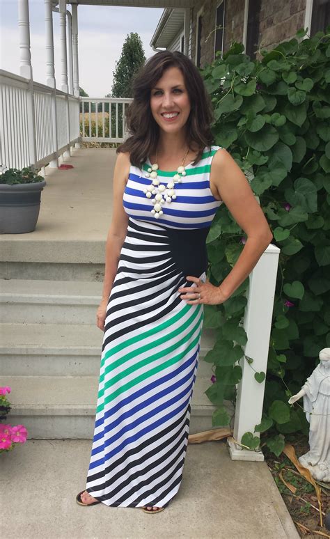 What I Wore A Year In Review Realmomstyle Momma In Flip Flops