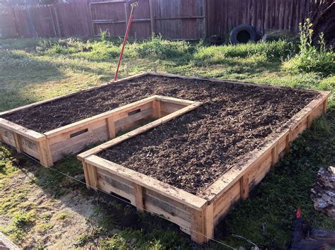 25 Garden Pallet Projects