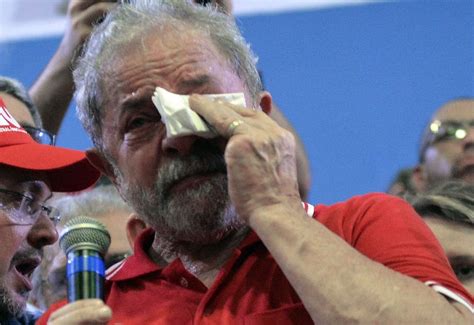 Lula Da Silva Fue Condenado A Nueve Años Y Medio De Prisión