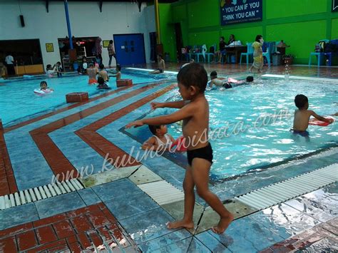 Tapi hanya namanya saja cibinuang, lokasinya berada diperbatasan antara desa tinggar dan juga desa bayuning kecamatan kadugede kabupaten kuningan. Wisata : Kolam Renang Salsabila - Kuliner Wisata