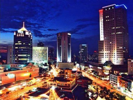 Sampai di johor bahru jam 06.00 pagi waktu malaysia (05.00 wib). MB: Cukai lebih tinggi untuk warga asing Johor
