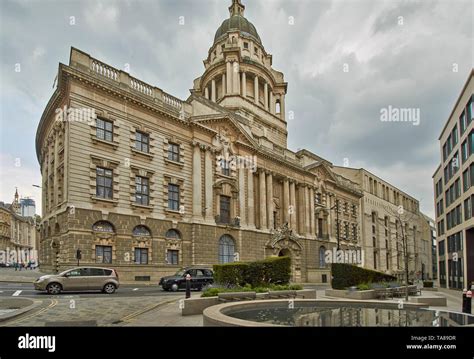 London Old Bailey Criminal Court The Building Reflected In The Water Of