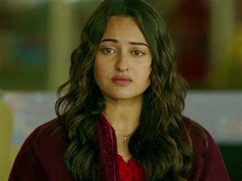 Sonakshi Sinha Issues Apology To Valmiki Community Following Her Bhangi Remark