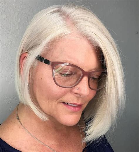 20 Best Hairstyles For Women Over 50 With Glasses Short Hairstyles