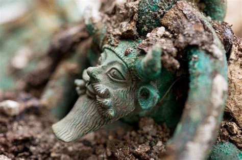 El Misterio Del Príncipe Celta De Lavau Y Los Hermosos Artefactos Antiguos Escondidos En Su