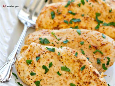 Let the chicken pieces heat in the oil, until it's golden brown. Pioneer Woman Baked Chicken Breast - Chicken Dinner Ideas