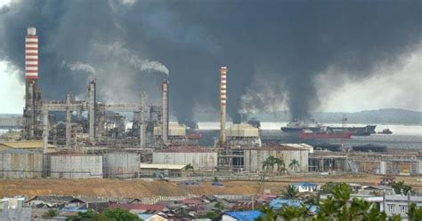 Secara umum, pengertian suhu adalah besaran yang menunjukkan derajat panas suatu benda atau udara. Pengertian Pencemaran Lingkungan Beserta Macam Macamnya ...