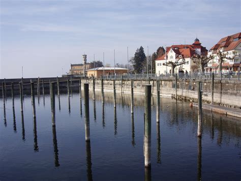 The accommodations is 7.5 mi from friedrichshafen, and guests benefit from complimentary wifi and private parking available on site. Langenargen