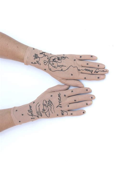 Glove Pattern