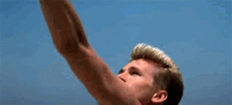 an ode to top gun s volleyball scene the most homoerotic moment in cinema history e news uk