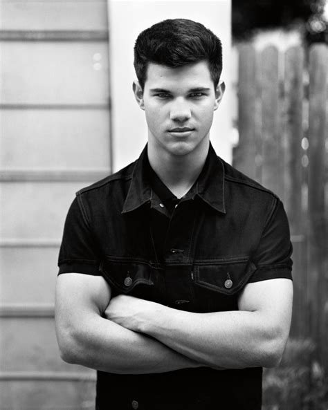 Sexy Taylor Lautner Photo 9938675 Fanpop