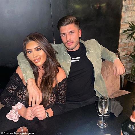 Lauren rose goodger (born 19 september 1986) is an english television personality, glamour model, media personality and columnist. Lauren Goodger's boyfriend Charles Drury, 23, gushes over ...