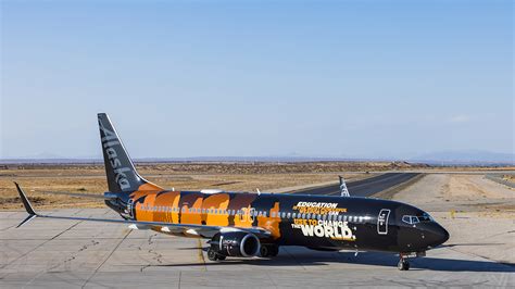 Alaska Airlines Unveils Special Livery
