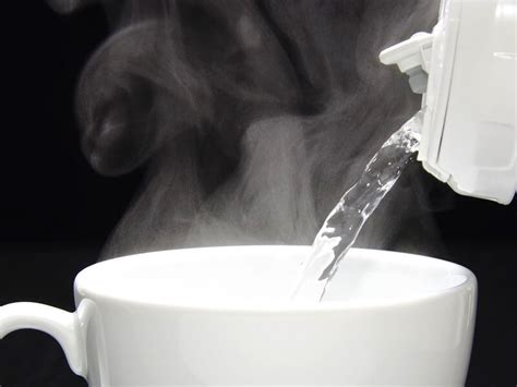 Drink Hot Water And Stay Healthy Know About The Health Benefits Of Hot