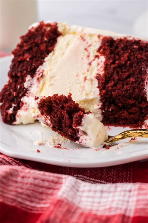 Red Velvet Cheesecake Cake My Incredible Recipes