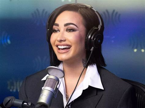 Demi Lovato Says She Is Over Her Daddy Issues And Finds It Gross That She Dated Older Men