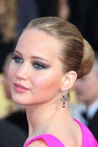 22 Jennifer Lawrence Updo Hairstyles You Will Love Messy