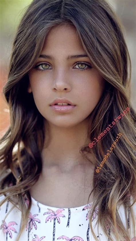 pin by leefrola on близнецы in 2020 most beautiful faces beautiful girl face beautiful