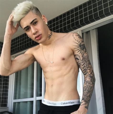 Discover top playlists and videos from your favorite artists on shazam! MC Kevinho falta à festa de 15 anos e dá prejuízo de R$ 85 mil