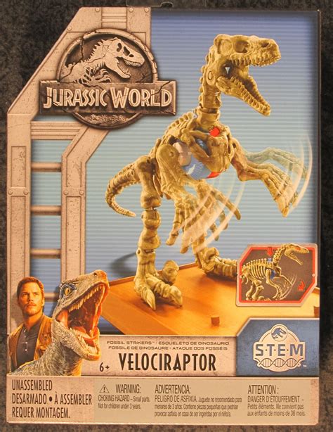 Mattel Jurassic World Fallen Kingdom Velociraptor Fossil Strikers