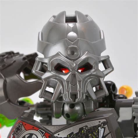 Review Summer Bionicle Sets Part 1 Brickset Lego Set Guide And