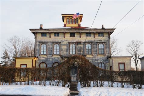 ‘haunted Staten Island Mansion Can Be Yours For 2 Million Mansions